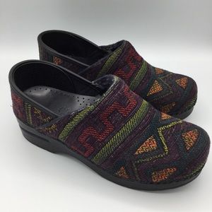 Dansko Kilim Aztec embroidered clogs size 8